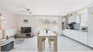 t3 à la vente -   64240  HASPARREN, surface 61 m2 vente t3 - UBI482020448